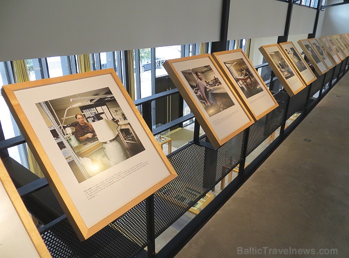 Nelielā Tulūzas pilsētā Millau (Francija) atrodas viena no pazīstamākajām cimdu darbnīcām Eiropā - CAUSSE Nelielā Tulūzas pilsētā Millau (Francija) atrodas viena no pazīstamākajām cimdu darbnīcām Eiropā - CAUSSE 91661
