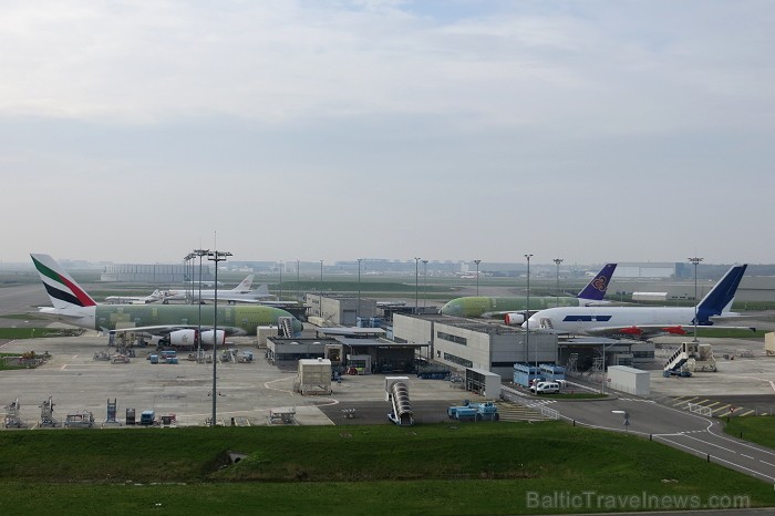 Francijas pilsēta Tulūza lepojas ne tikai ar kultūrvēsturisko mantojumu, bet arī ar Airbus lidmašīnām, kuras būvē tieši šajā pilsētā. Airbus rūpnīcu u Francijas pilsēta Tulūza lepojas ne tikai ar kultūrvēsturisko mantojumu, bet arī ar Airbus lidmašīnām, kuras būvē tieši šajā pilsētā. Airbus rūpnīcu u 93744