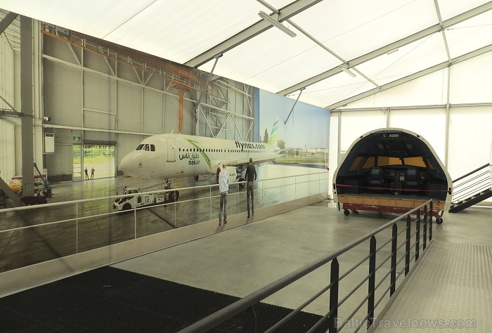 Francijas pilsēta Tulūza lepojas ne tikai ar kultūrvēsturisko mantojumu, bet arī ar Airbus lidmašīnām, kuras būvē tieši šajā pilsētā. Airbus rūpnīcu u Francijas pilsēta Tulūza lepojas ne tikai ar kultūrvēsturisko mantojumu, bet arī ar Airbus lidmašīnām, kuras būvē tieši šajā pilsētā. Airbus rūpnīcu u 93750