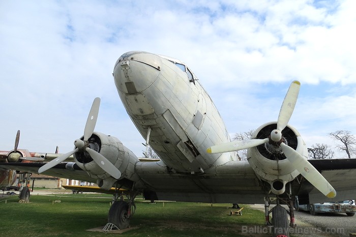 Francijas pilsēta Tulūza lepojas ne tikai ar kultūrvēsturisko mantojumu, bet arī ar Airbus lidmašīnām, kuras būvē tieši šajā pilsētā. Airbus rūpnīcu u Francijas pilsēta Tulūza lepojas ne tikai ar kultūrvēsturisko mantojumu, bet arī ar Airbus lidmašīnām, kuras būvē tieši šajā pilsētā. Airbus rūpnīcu u 93758