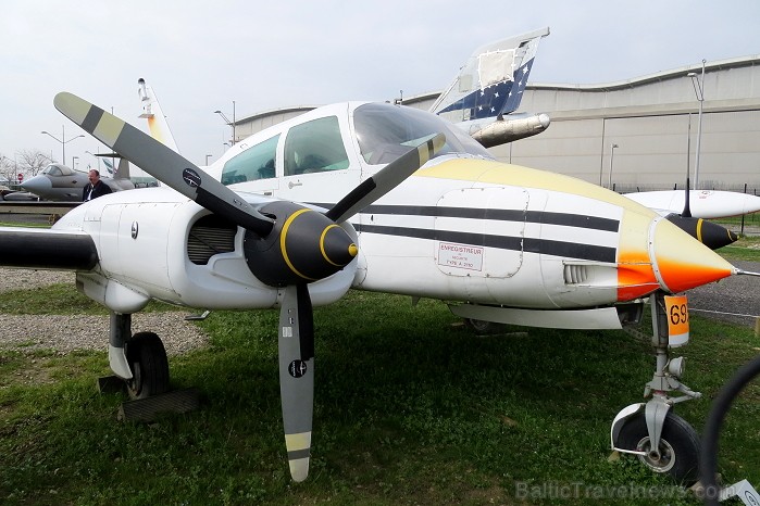 Francijas pilsēta Tulūza lepojas ne tikai ar kultūrvēsturisko mantojumu, bet arī ar Airbus lidmašīnām, kuras būvē tieši šajā pilsētā. Airbus rūpnīcu u Francijas pilsēta Tulūza lepojas ne tikai ar kultūrvēsturisko mantojumu, bet arī ar Airbus lidmašīnām, kuras būvē tieši šajā pilsētā. Airbus rūpnīcu u 93759
