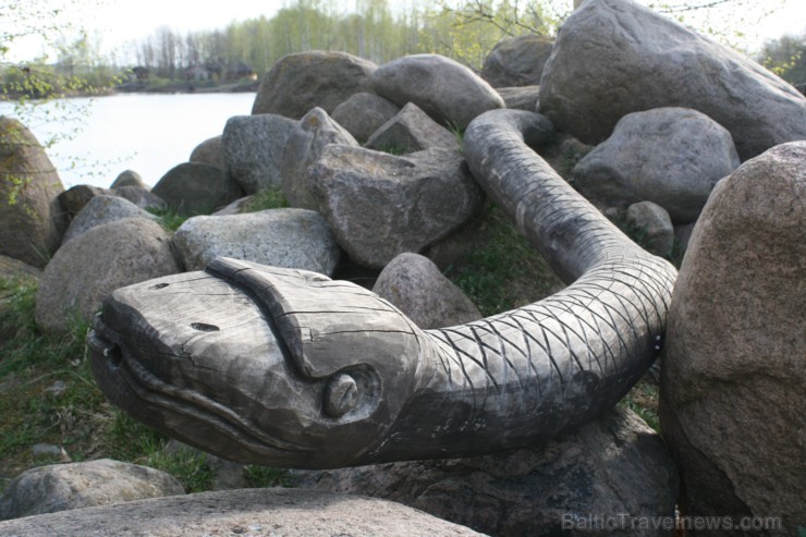 Suvenīri, Pļaviņu TIC, Vikingu laiva Suvenīri, Pļaviņu TIC, Vikingu laiva