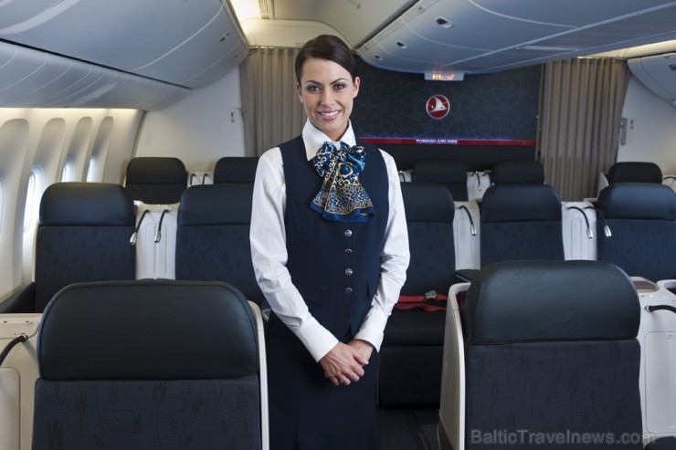Turkish Airlines atzīta par 2012. gada labāko aviokompāniju Eiropā, kas ir gan aviokompānijas vadības, gan personāla nopelns. Foto: www.turkishairline Turkish Airlines atzīta par 2012. gada labāko aviokompāniju Eiropā, kas ir gan aviokompānijas vadības, gan personāla nopelns. Foto: www.turkishairline 96078