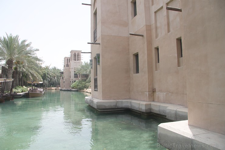 Travelnews.lv apmeklē greznu viesnīcu kompleksu Dubaijā - «Madinat Jumeirah Resort». Foto sponsors: www.GoAdventure.lv Travelnews.lv apmeklē greznu viesnīcu kompleksu Dubaijā - «Madinat Jumeirah Resort». Foto sponsors: www.GoAdventure.lv 96158