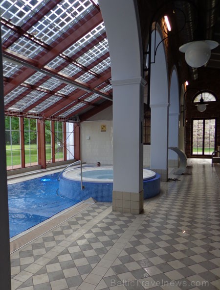Bērnu baseins, masāžas baseins un burbuļvanna 96230