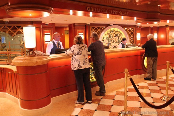 Emerald Princess 5* LUX ir viens no premium klases laineriem, kas izmēru ziņā ir otrs lielākais Princess kuģu flotē. Vairāk informācijas - www.breeze Emerald Princess 5* LUX ir viens no premium klases laineriem, kas izmēru ziņā ir otrs lielākais Princess kuģu flotē. Vairāk informācijas - www.breeze 96573