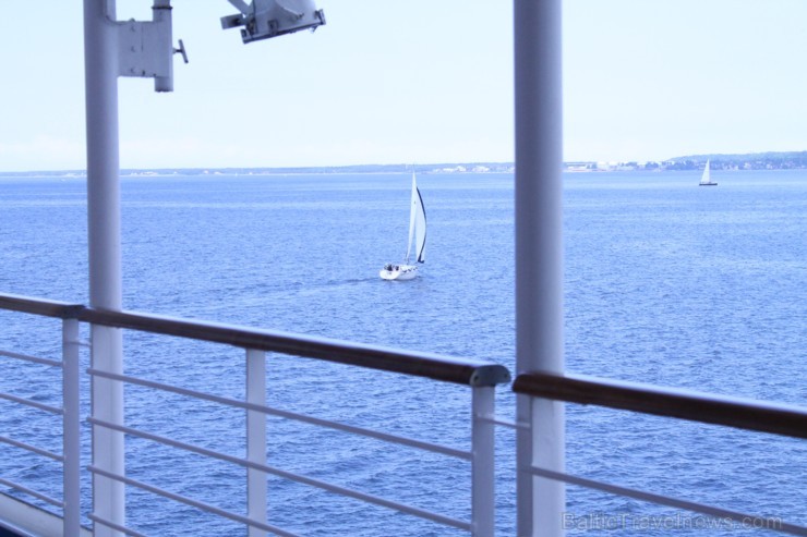 Emerald Princess 5* LUX ir viens no premium klases laineriem, kas izmēru ziņā ir otrs lielākais Princess kuģu flotē. Vairāk informācijas - www.breeze Emerald Princess 5* LUX ir viens no premium klases laineriem, kas izmēru ziņā ir otrs lielākais Princess kuģu flotē. Vairāk informācijas - www.breeze 96595