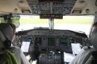 airBaltic lidmašīna lidojumam Rīga - Diseldorfa ir gatava. Foto sponsors: www.airBaltic.lv 11