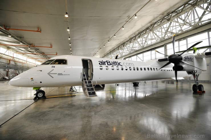 Latvijas nacionālā aviokompānija airBaltic ir saņēmusi pēdējās pasūtītās Bombardier Q400 NextGen lidmašīnas, tādējādi šovasar par 50 procentiem paliel Latvijas nacionālā aviokompānija airBaltic ir saņēmusi pēdējās pasūtītās Bombardier Q400 NextGen lidmašīnas, tādējādi šovasar par 50 procentiem paliel 104806