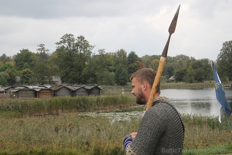 Latgaļu vārda svētki Āraišu ezerpilī 21.09.2013 - www.tourism.cesis.lv 106385