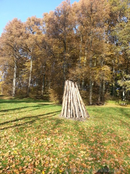 Ventspils TIC iesaka doties Zelta rudens ekskursijā par Ventspils novadu. Maršruts: Ventspils- Vārve- Zūras- Vendzavas- Zlēkas- Piltene- Landze- Vents Ventspils TIC iesaka doties Zelta rudens ekskursijā par Ventspils novadu. Maršruts: Ventspils- Vārve- Zūras- Vendzavas- Zlēkas- Piltene- Landze- Vents 107592