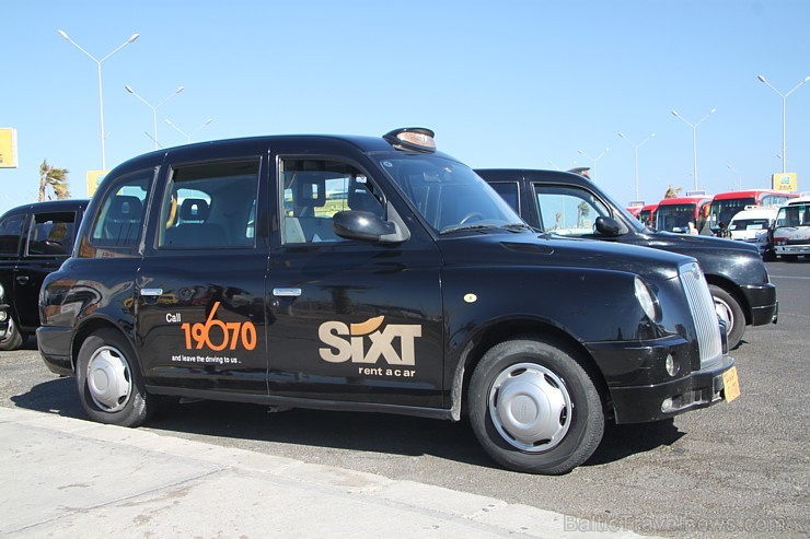 Travelnews.lv lidojums uz Ēģipti un atpakaļ kopā ar tūroperatoru «GoAdventure». Hurgadas lidostas visērtākajā vietā saimnieko autonomas «Sixt» automaš Travelnews.lv lidojums uz Ēģipti un atpakaļ kopā ar tūroperatoru «GoAdventure». Hurgadas lidostas visērtākajā vietā saimnieko autonomas «Sixt» automaš 110694