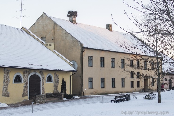 Viesnīcas atvēršana ir viena no Šlokenbekas muižas attīstības un stratēģijas 2014. – 2019. gadam iekļautajiem prioritārajiem uzdevumiem, kas veicinās Viesnīcas atvēršana ir viena no Šlokenbekas muižas attīstības un stratēģijas 2014. – 2019. gadam iekļautajiem prioritārajiem uzdevumiem, kas veicinās 113079