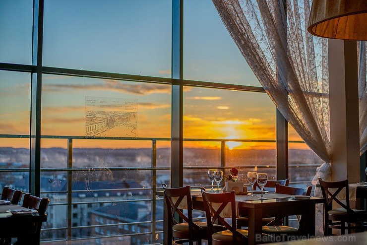 Daugavpils viesnīca Park Hotel Latgola ir piemērota ne tikai biznesa klientiem, bet arī romantiskai atpūtai. Vairāk informācijas - www.hotellatgola.lv Daugavpils viesnīca Park Hotel Latgola ir piemērota ne tikai biznesa klientiem, bet arī romantiskai atpūtai. Vairāk informācijas - www.hotellatgola.lv 118604