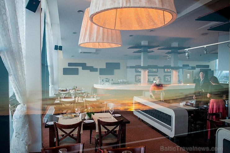 Daugavpils viesnīca Park Hotel Latgola ir piemērota ne tikai biznesa klientiem, bet arī romantiskai atpūtai. Vairāk informācijas - www.hotellatgola.lv Daugavpils viesnīca Park Hotel Latgola ir piemērota ne tikai biznesa klientiem, bet arī romantiskai atpūtai. Vairāk informācijas - www.hotellatgola.lv 118606