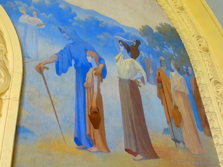 Slavenā Francijas kūrortpilsēta Vichy piedāvā ceļotājiem atveseļošanās ūdens kūres  www.vichy-tourisme.com 120057