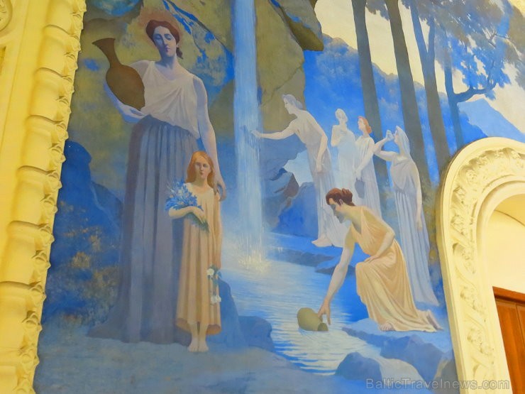 Slavenā Francijas kūrortpilsēta Vichy piedāvā ceļotājiem atveseļošanās ūdens kūres  www.vichy-tourisme.com 120058