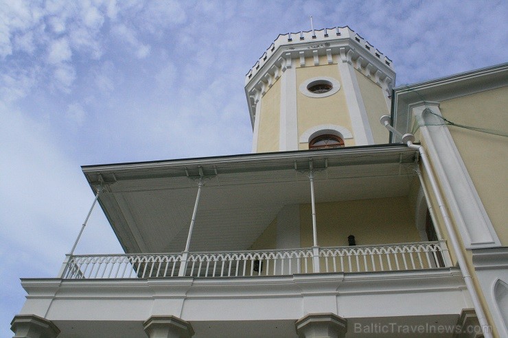 Igaunijā šajā vasarā apmeklētājiem tiks atvērta rekonstruētā Keilas muiža ar nosaukumu Schloss Fall. Tajā atradīsies viesnīca, restorāns un muzejs. In Igaunijā šajā vasarā apmeklētājiem tiks atvērta rekonstruētā Keilas muiža ar nosaukumu Schloss Fall. Tajā atradīsies viesnīca, restorāns un muzejs. In 121286