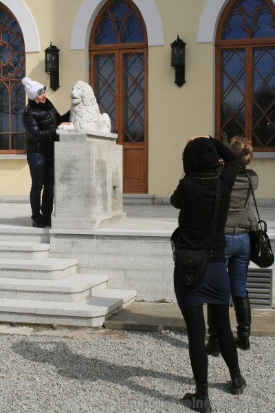Igaunijā šajā vasarā apmeklētājiem tiks atvērta rekonstruētā Keilas muiža ar nosaukumu Schloss Fall. Tajā atradīsies viesnīca, restorāns un muzejs. In Igaunijā šajā vasarā apmeklētājiem tiks atvērta rekonstruētā Keilas muiža ar nosaukumu Schloss Fall. Tajā atradīsies viesnīca, restorāns un muzejs. In 121291