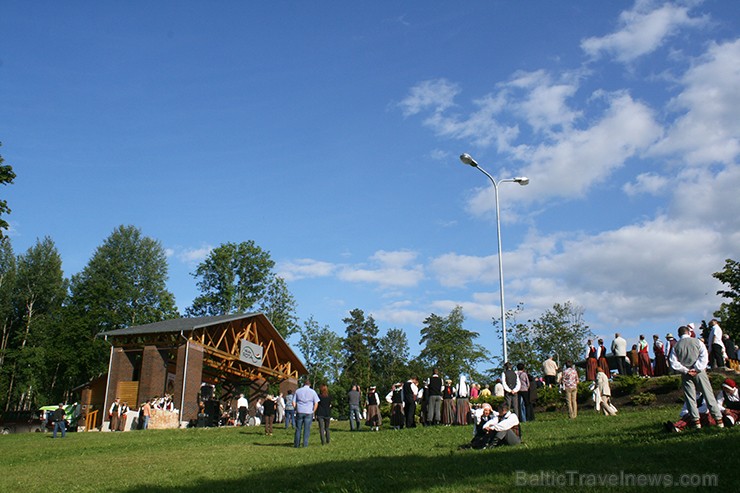 28. jūnijā Salas novada Sēlpils pagasta Zvejnieklīcī norisinājās visu Sēlijas novadu (Jaunjelgavas, Viesītes, Salas, Jēkabpils, Neretas, Aknīstes, Ilū 28. jūnijā Salas novada Sēlpils pagasta Zvejnieklīcī norisinājās visu Sēlijas novadu (Jaunjelgavas, Viesītes, Salas, Jēkabpils, Neretas, Aknīstes, Ilū 126458
