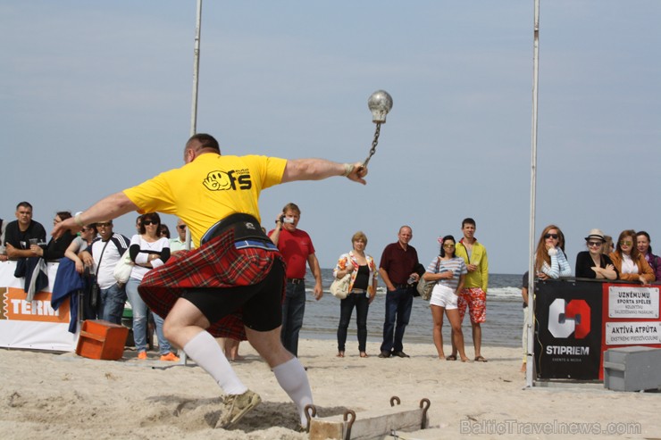Otrs spēcīgākais šajā vingrinājumā izrādījās Mārtiņš Broks (14.93 m), bet trešais Andris Leišavnieks (14.46 m). Otrs spēcīgākais šajā vingrinājumā izrādījās Mārtiņš Broks (14.93 m), bet trešais Andris Leišavnieks (14.46 m). 128165