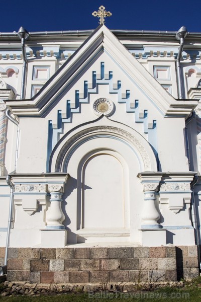 Daugavpils Svētā Borisa un Svētā Gļeba pareizticīgo katedrāle uzcelta laikā no 1904. līdz 1905. gadam. Viena no nedaudzām baznīcām Latvijā, kas būvēta Daugavpils Svētā Borisa un Svētā Gļeba pareizticīgo katedrāle uzcelta laikā no 1904. līdz 1905. gadam. Viena no nedaudzām baznīcām Latvijā, kas būvēta 128231