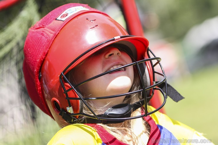 19. jūlijā Neretas novada svētku laikā, ģimenes varēja piedalīties Ģimeņu sporta festivālā, kur katra - gan liela, gan maza sportot griboša ģimene iz 19. jūlijā Neretas novada svētku laikā, ģimenes varēja piedalīties Ģimeņu sporta festivālā, kur katra - gan liela, gan maza sportot griboša ģimene iz 128575