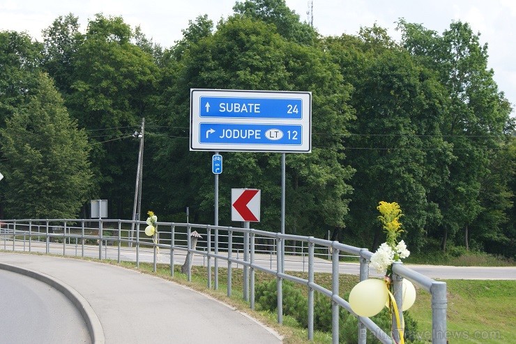 Aknīste ir viena no gleznainākajām Sēlijas mazpilsētām. Tā atrodas starp Neretu un Subati, turpat netālu arī Latvijas - Lietuvas robeža Aknīste ir viena no gleznainākajām Sēlijas mazpilsētām. Tā atrodas starp Neretu un Subati, turpat netālu arī Latvijas - Lietuvas robeža 128715