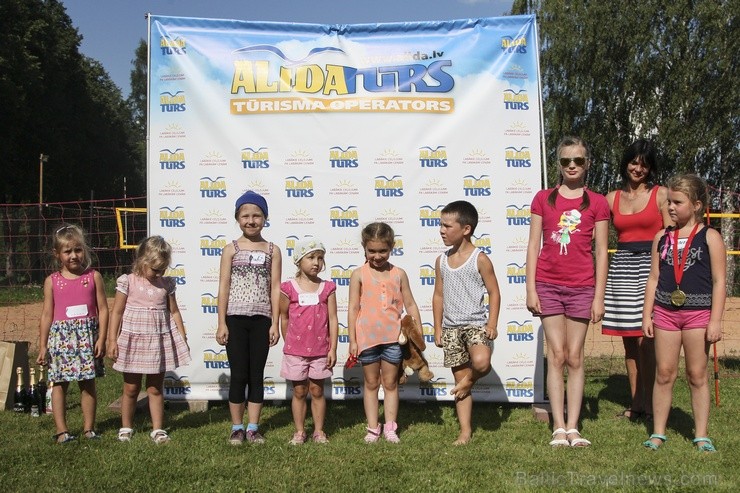Aizvadītas Alida Tūrs tūrisma aģentu sporta spēles 129408