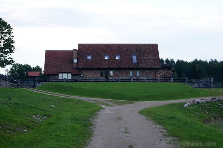 Travelnews.lv redakcija dodas safari braucienā pa briežu dārzu Kokneses pusē - Iršu pagasta zemnieku saimniecībā Travelnews.lv redakcija dodas safari braucienā pa briežu dārzu Kokneses pusē - Iršu pagasta zemnieku saimniecībā
