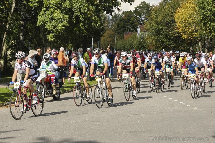 24. Latvijas riteņbraucēju Vienības brauciens Siguldā pulcē vairāk nekā 4000 dalībniekus (2. daļa) 24. Latvijas riteņbraucēju Vienības brauciens Siguldā pulcē vairāk nekā 4000 dalībniekus (2. daļa) 133339