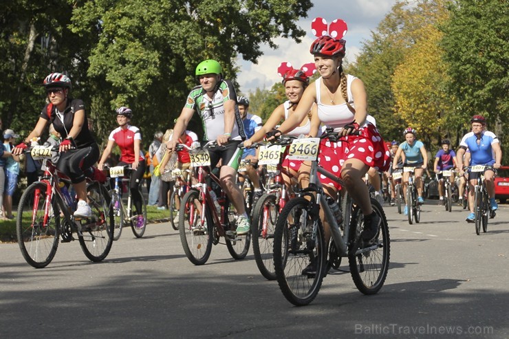 24. Latvijas riteņbraucēju Vienības brauciens Siguldā pulcē vairāk nekā 4000 dalībniekus (2. daļa) 24. Latvijas riteņbraucēju Vienības brauciens Siguldā pulcē vairāk nekā 4000 dalībniekus (2. daļa) 133352