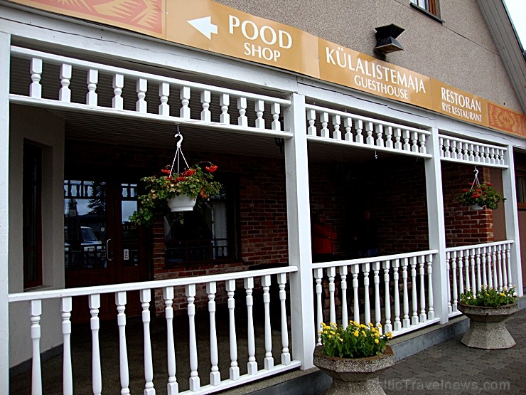 Sangastes Rukki Maja komplekss sastāv no Rudzu Restorāna (Rukki Restoran), vietējo ražotāju veikaliņa(Pood) un viesu nama (Külalistemaja). Sangastes Rukki Maja komplekss sastāv no Rudzu Restorāna (Rukki Restoran), vietējo ražotāju veikaliņa(Pood) un viesu nama (Külalistemaja). 133453