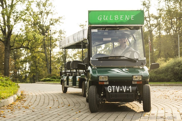 Visi, kuri vēlas apskatīt un apceļot Gulbenes pilsētu, aicināti doties ~ 9km garā, izzinošā ekskursijā ar elektrovilcieniņu, klausoties vadītāja – gid Visi, kuri vēlas apskatīt un apceļot Gulbenes pilsētu, aicināti doties ~ 9km garā, izzinošā ekskursijā ar elektrovilcieniņu, klausoties vadītāja – gid 136627