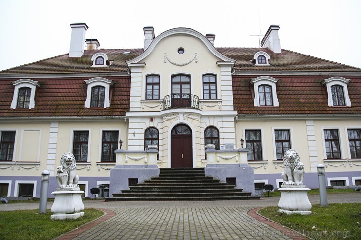 Sventes Muiža ir mājīga, pagājušajā gadsimtā celta muiža, kurā iekārtota izsmalcināta viesnīca 138684