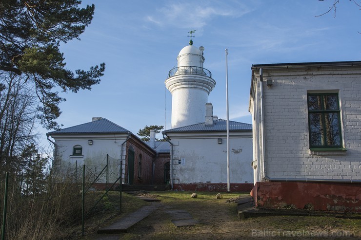 Pirmā bāka, kas bija ļoti līdzīga pašreizējai tika pabeigta 1879. gadā. 1. pasaules karā bāka tika gandrīz pilnīgi sagrauta Pirmā bāka, kas bija ļoti līdzīga pašreizējai tika pabeigta 1879. gadā. 1. pasaules karā bāka tika gandrīz pilnīgi sagrauta 141450