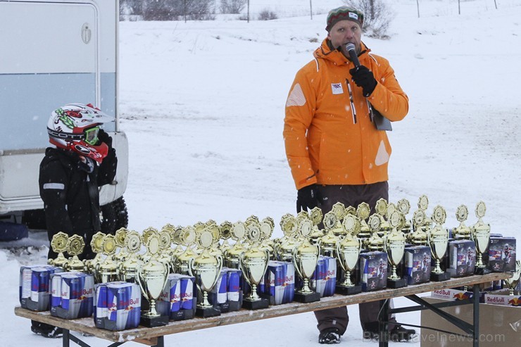 Pagājušās nedēļas nogalē Ērgļu novada Liepkalnē, pēc teju divu gadu ilga pārtraukuma, sporta draugus atkal priecēja Latvijas Kauss skijoringā Pagājušās nedēļas nogalē Ērgļu novada Liepkalnē, pēc teju divu gadu ilga pārtraukuma, sporta draugus atkal priecēja Latvijas Kauss skijoringā 141816