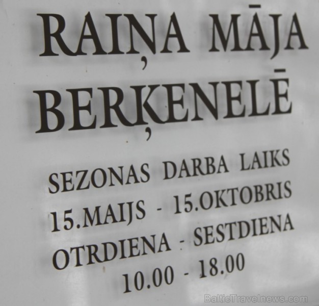 Raiņa māja Berķenelē piedāvā iepazīt Raini un palikt pa nakti. Vairāk informācijas - www.visitdaugavpils.lv Raiņa māja Berķenelē piedāvā iepazīt Raini un palikt pa nakti. Vairāk informācijas - www.visitdaugavpils.lv 143352