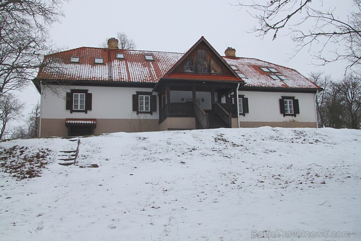 Raiņa māja Berķenelē piedāvā iepazīt Raini un palikt pa nakti. Vairāk informācijas - www.visitdaugavpils.lv Raiņa māja Berķenelē piedāvā iepazīt Raini un palikt pa nakti. Vairāk informācijas - www.visitdaugavpils.lv 143353