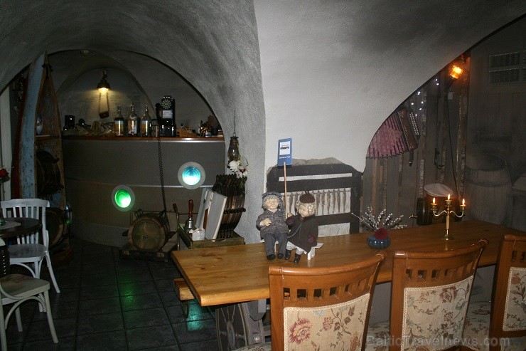 Taverna «Dzintara ceļš» cienā ar latviešu ēdieniem un priecē ar interesantiem interjera elementiem Taverna «Dzintara ceļš» cienā ar latviešu ēdieniem un priecē ar interesantiem interjera elementiem 144867