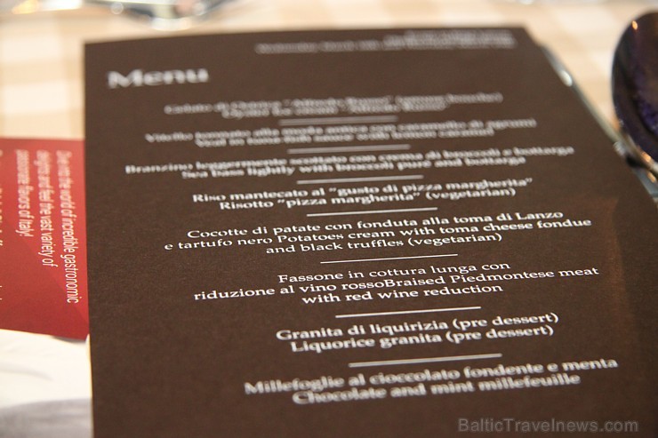 Rīgas restorāns «Melnā bite» piedāvāja 18/19.03.2015 vakariņas ar Michelin zvaigznes pavāru Alfredo Russo no Itālijas Rīgas restorāns «Melnā bite» piedāvāja 18/19.03.2015 vakariņas ar Michelin zvaigznes pavāru Alfredo Russo no Itālijas 145334