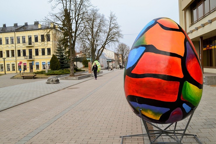Daugavpilī Rīgas ielā tapusi Lieldienu olu galerija 145691
