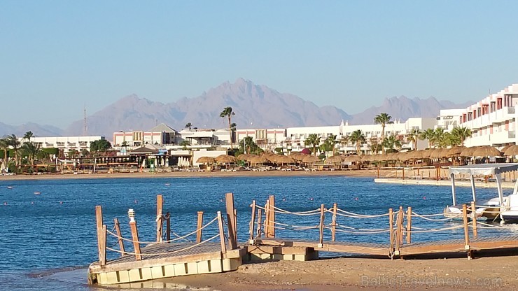 Travelnews.lv iepazīst Hurgadas viesnīcas «Sentido Mamlouk Palace» pludmali 146313