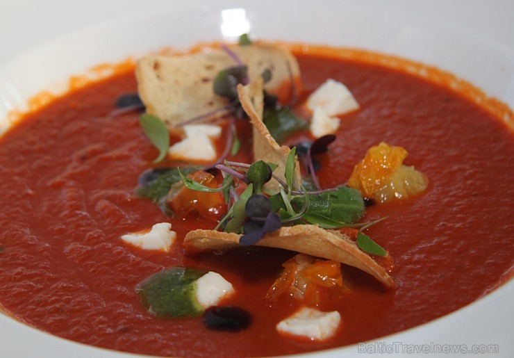 Travelnews.lv 20.04.2015 apciemo Rīgas restorānu «Elefant». Vairāk informācijas - www.wellton.com/lv/our-restaurants/restaurant-elefant Travelnews.lv 20.04.2015 apciemo Rīgas restorānu «Elefant». Vairāk informācijas - www.wellton.com/lv/our-restaurants/restaurant-elefant 147214