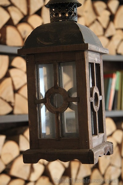 Restorāns «Lighthouse» ir viena no mājīgākajām atpūtas vietām Jūrmalā, kas piedāvā gardas maltītes uz tūristu iecienītās Jomas ielas. Informācijai: ww Restorāns «Lighthouse» ir viena no mājīgākajām atpūtas vietām Jūrmalā, kas piedāvā gardas maltītes uz tūristu iecienītās Jomas ielas. Informācijai: ww 148307