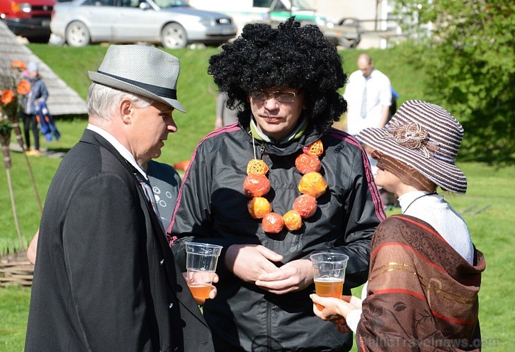 Ieskaties krāšņākā laivu karnevāla norisē 148566