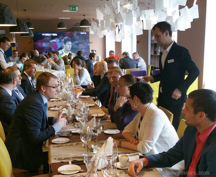 Tūrisma mediju uzņēmums BalticTravelnews.com rīko lieldraugu biznesa pusdienas restorānā «The Traveller» - www.thetraveller.lv Tūrisma mediju uzņēmums BalticTravelnews.com rīko lieldraugu biznesa pusdienas restorānā «The Traveller» - www.thetraveller.lv 148753