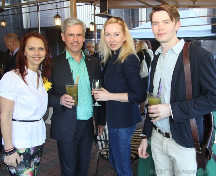 Rīgas restorāns «Piramīda» 4.06.2015 atklāj vasaras terasi un svin 5 gadu piederību «Radisson Blu» Rīgas restorāns «Piramīda» 4.06.2015 atklāj vasaras terasi un svin 5 gadu piederību «Radisson Blu» 151098
