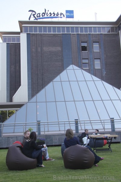 Rīgas restorāns «Piramīda» 4.06.2015 atklāj vasaras terasi un svin 5 gadu piederību «Radisson Blu» Rīgas restorāns «Piramīda» 4.06.2015 atklāj vasaras terasi un svin 5 gadu piederību «Radisson Blu» 151110