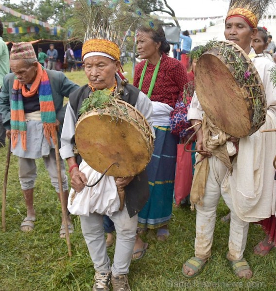 29. augusts Nepālā ir vissvarīgākā gada diena, kad pasaules gari ierodas pie cilvēkiem, lai tiem palīdzētu. Avots: Ints Mūrnieks / 3saules.lv un Natāl 29. augusts Nepālā ir vissvarīgākā gada diena, kad pasaules gari ierodas pie cilvēkiem, lai tiem palīdzētu. Avots: Ints Mūrnieks / 3saules.lv un Natāl 159519